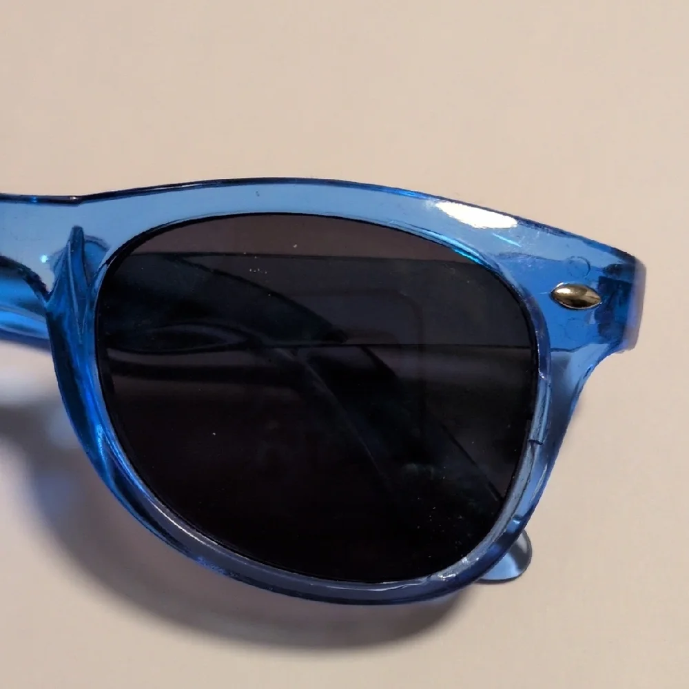 Kids‎ Blue Sunglasses